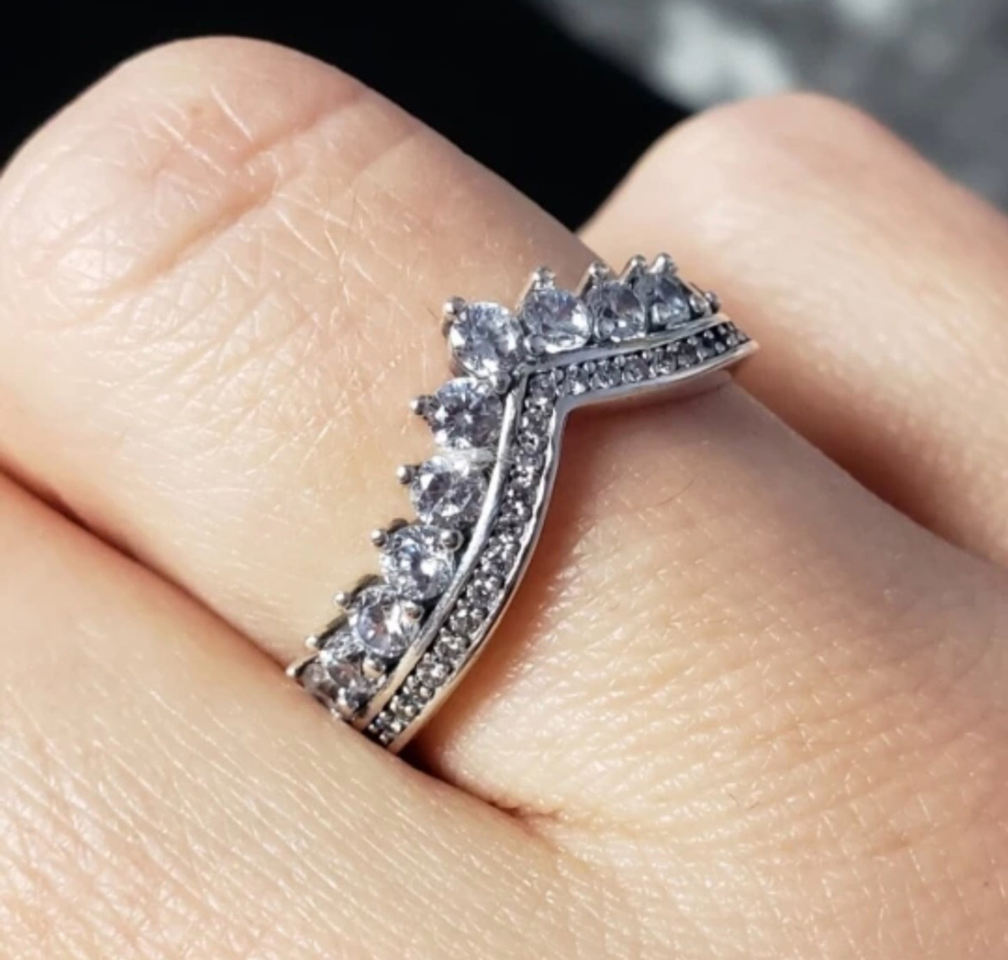 Anillo de Plata 925 con Zirconias