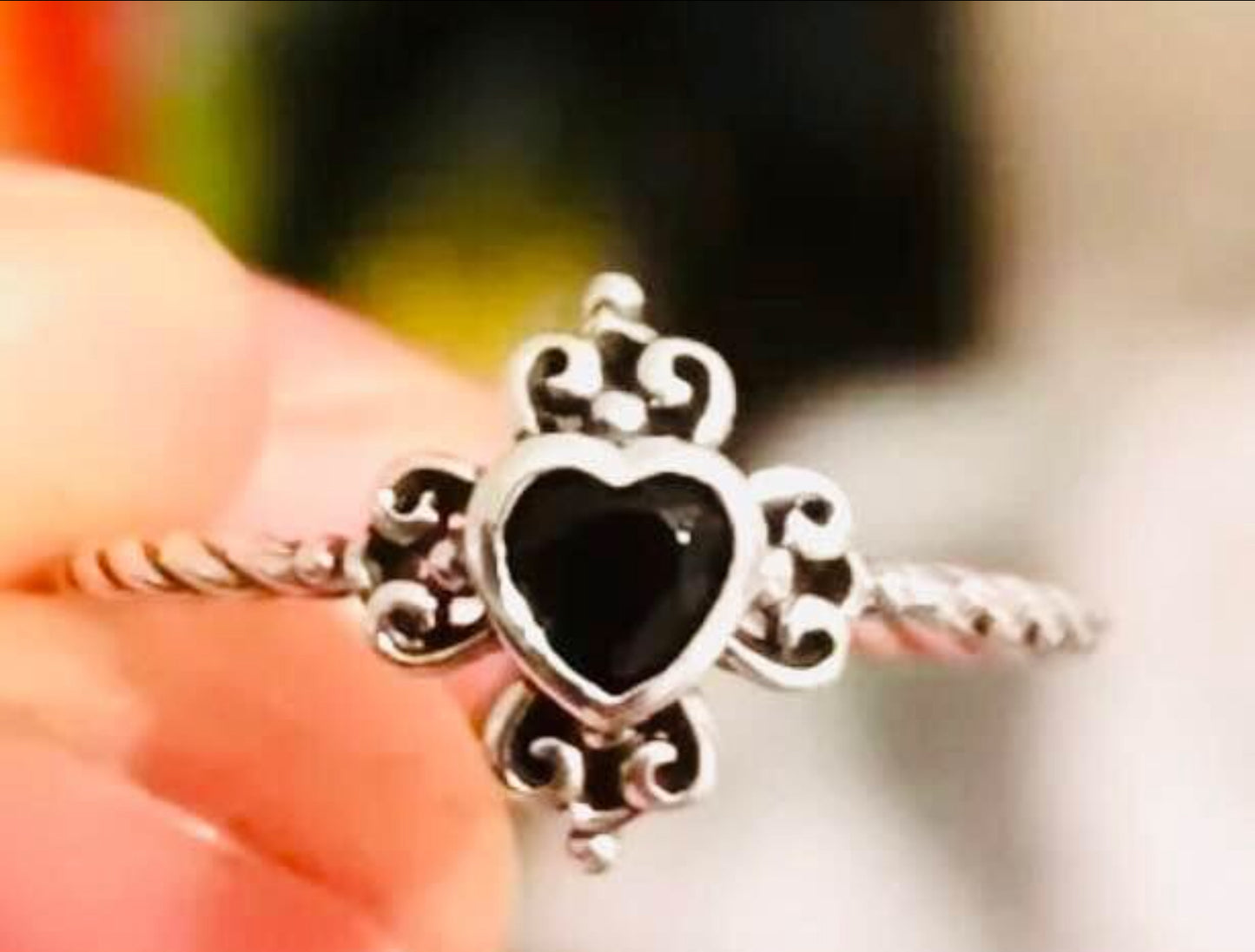 Anillo de Plata 925 con Zirconia modelo Corazón