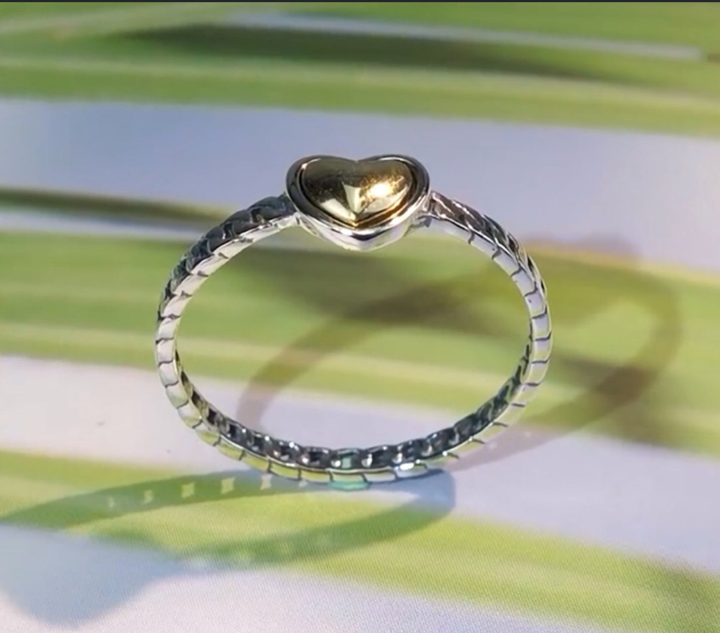 Anillo de Plata 925 con Corazón bañado en Oro de 14k