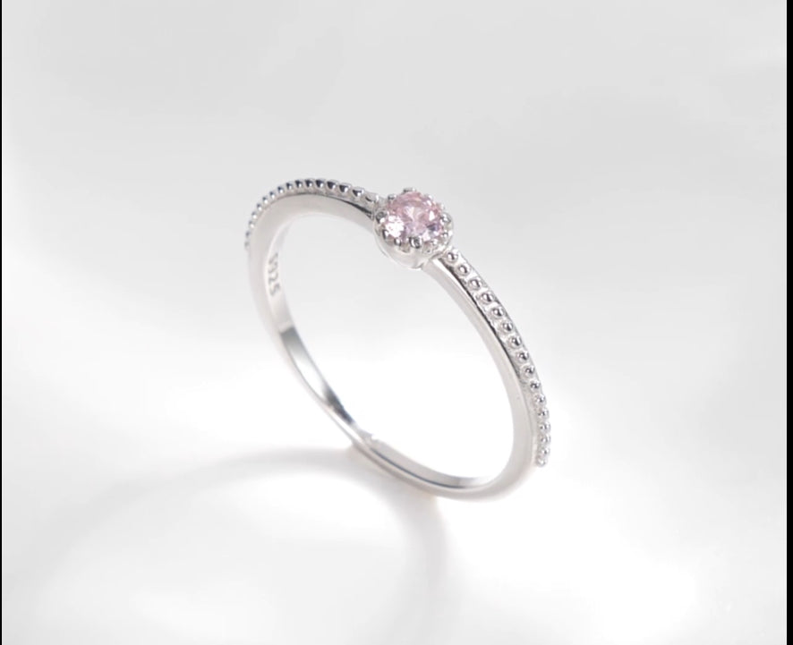 Anillo de Plata 925 con Zirconia Rosa modelo Minimalista