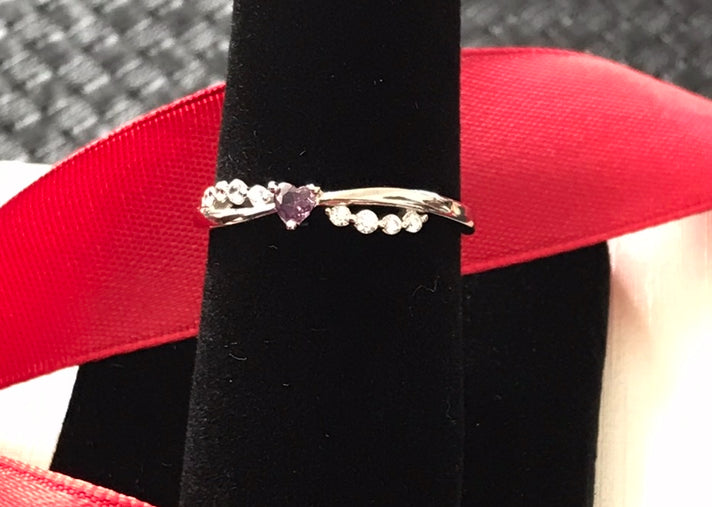Anillo de Plata 925 con Zirconias modelo Corazón