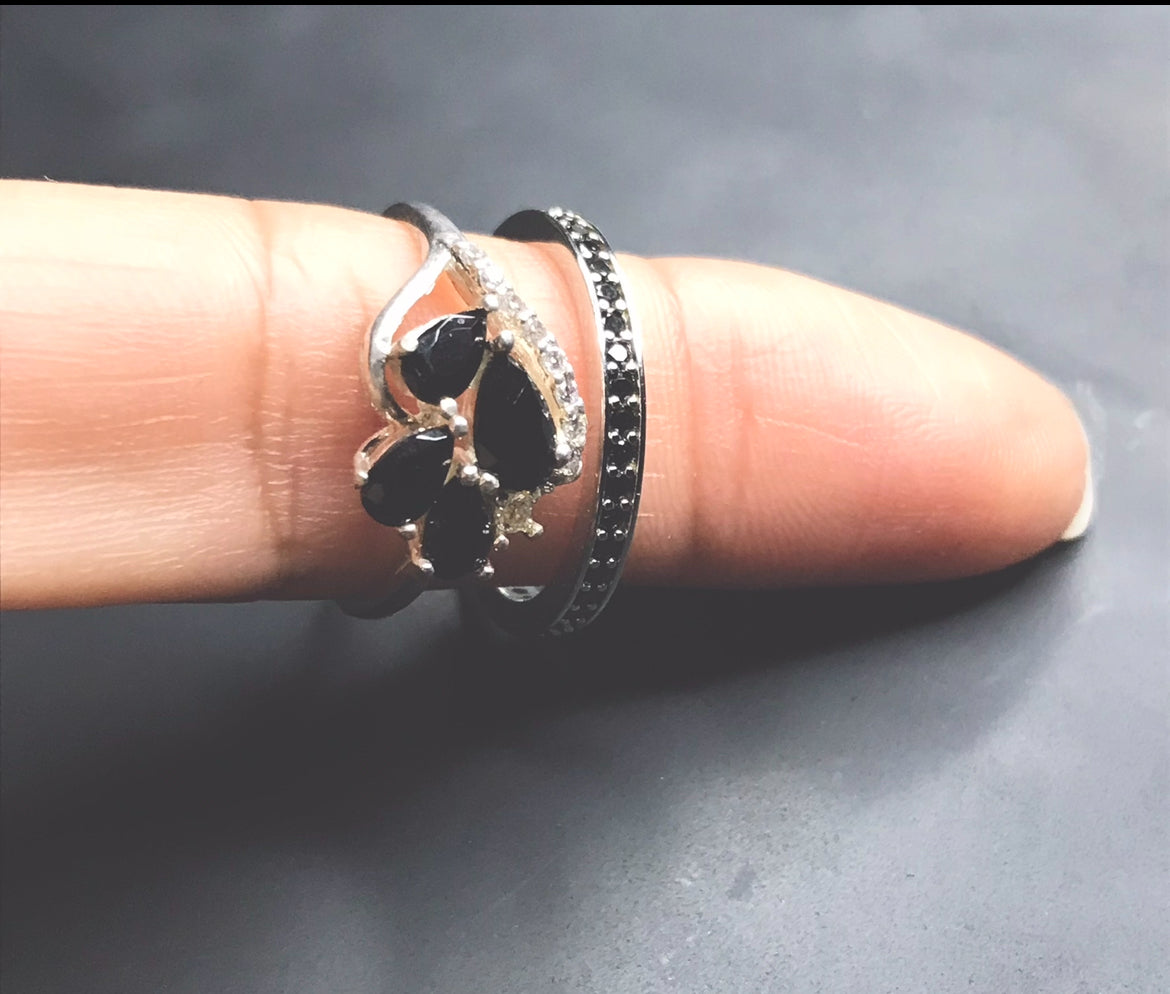 Anillo de Plata 925 con Zirconia en Color Negro