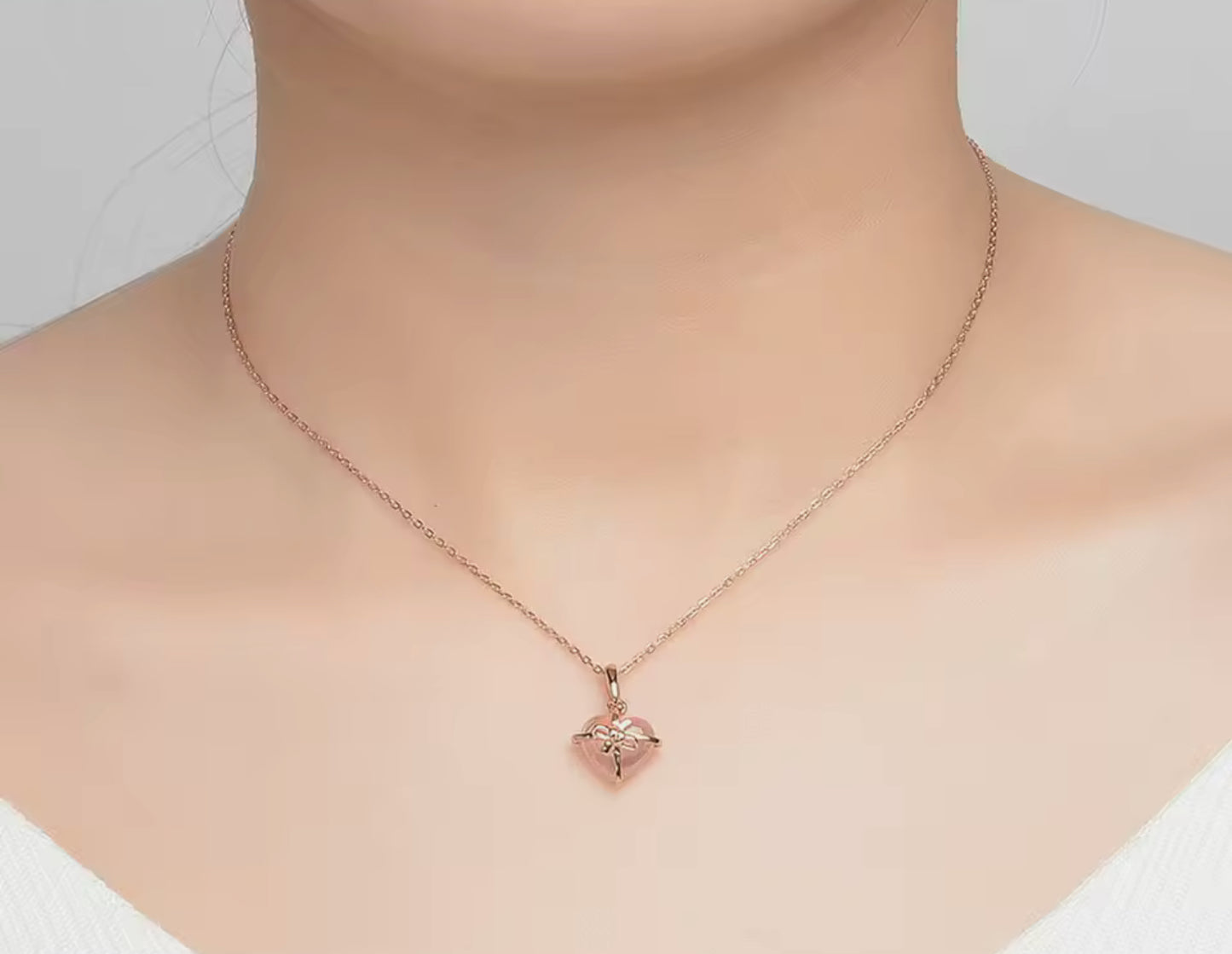 Cadena con Dije de Plata 925 bañada en Oro Rosa con Cuarzo Rosa