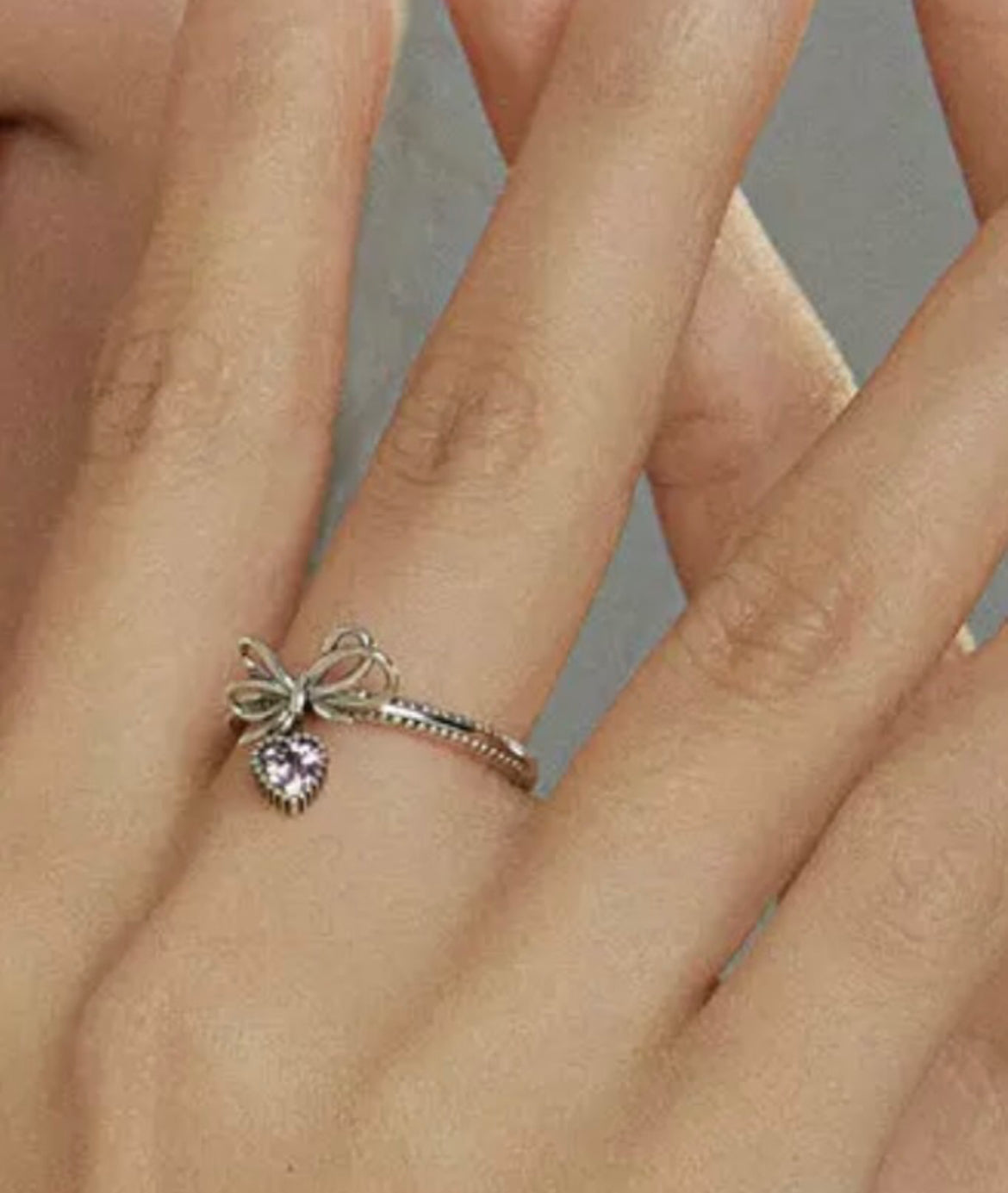 Anillo de Plata 925 con Zirconia modelo Corazón