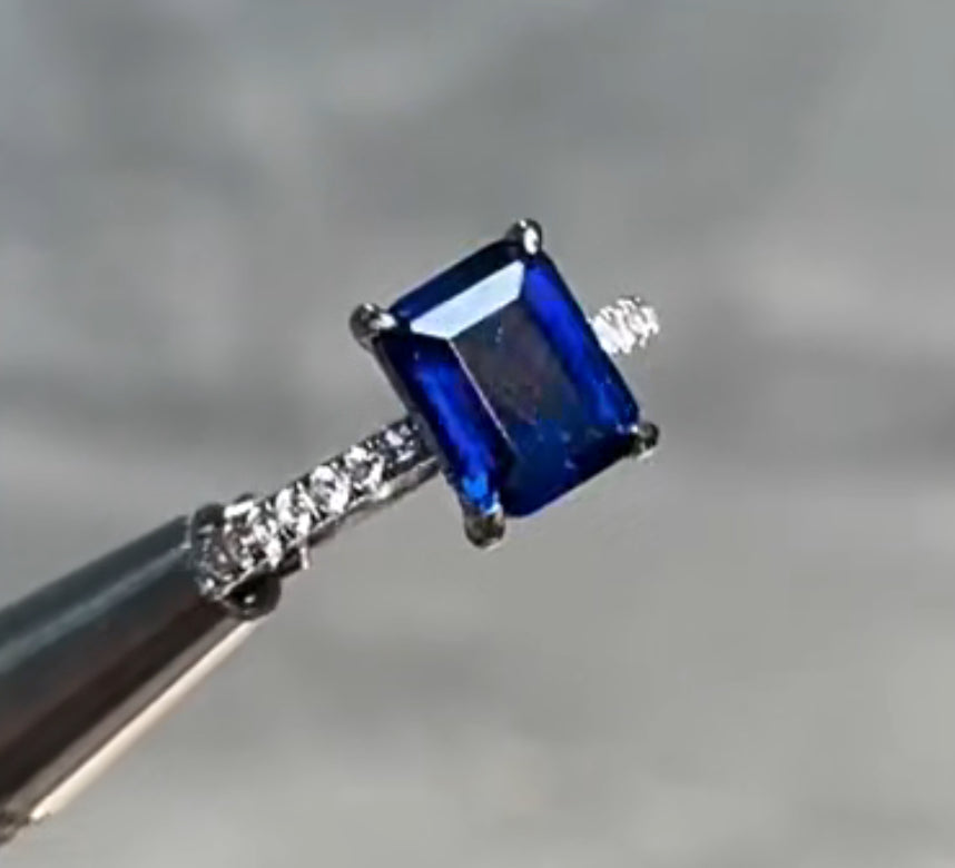 Anillo de Plata 925 con Zirconias