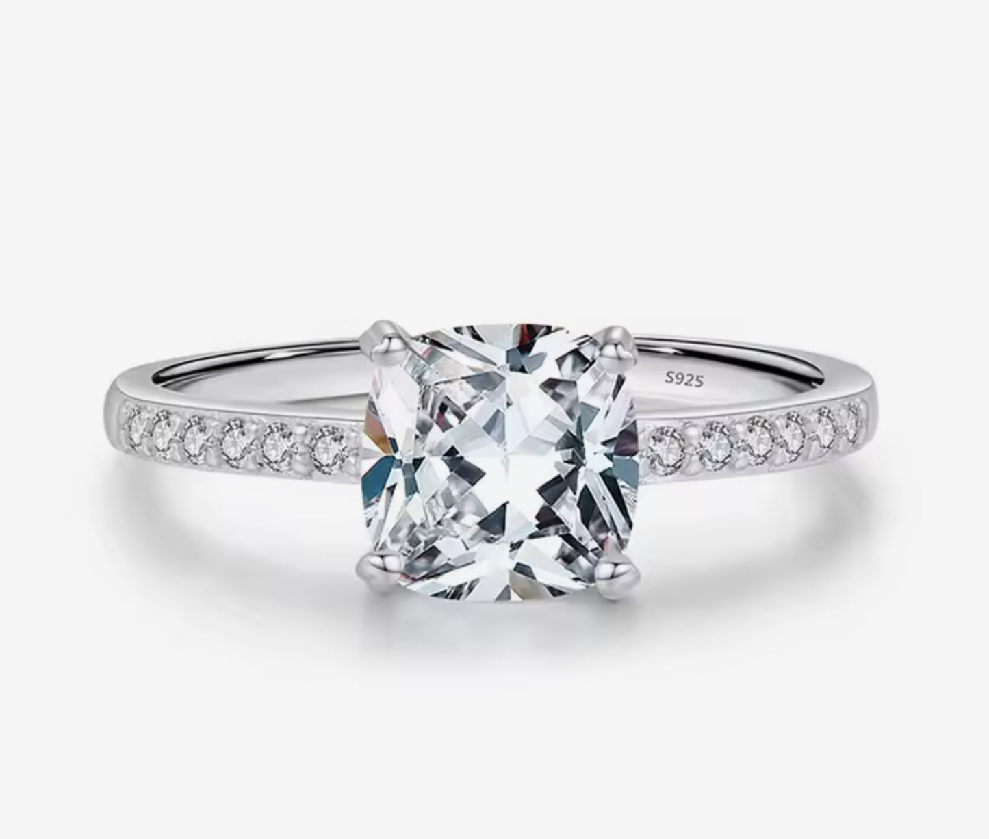 Anillo de Plata 925 con Zirconias