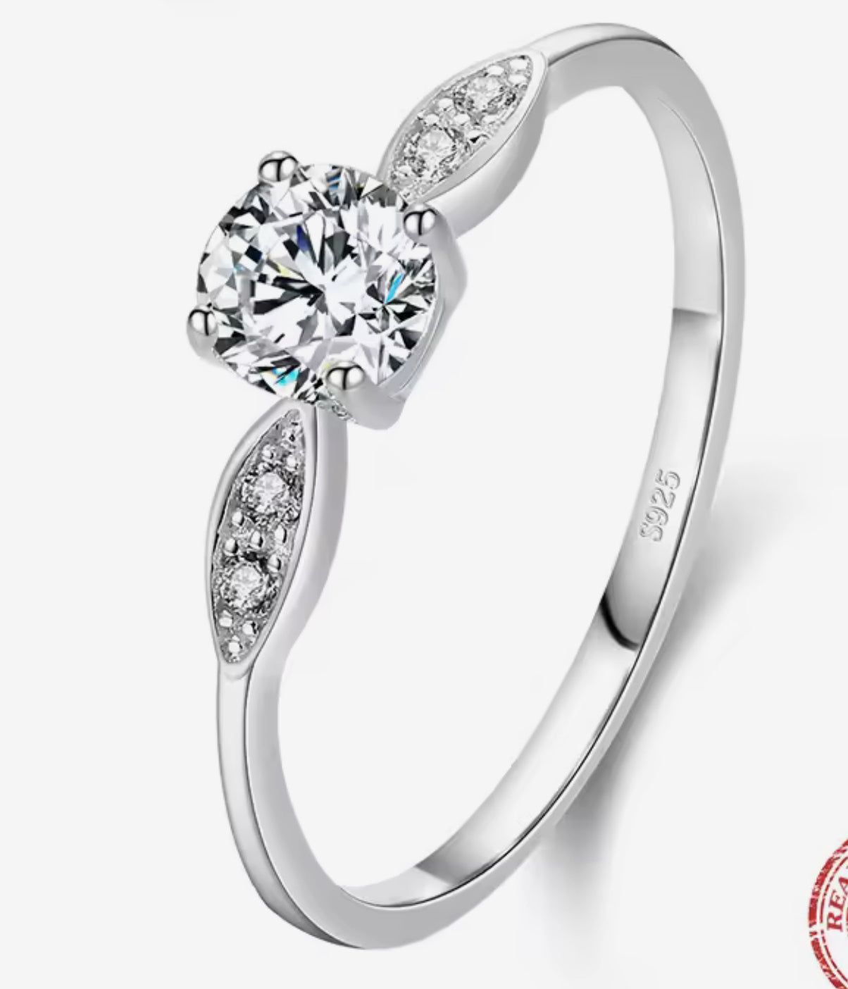 Anillo de Plata con Zirconias