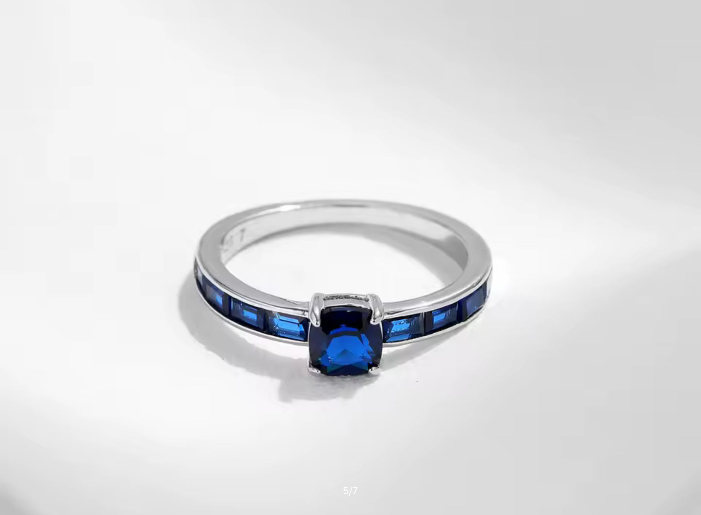 Anillo de Plata 925 con Zirconia