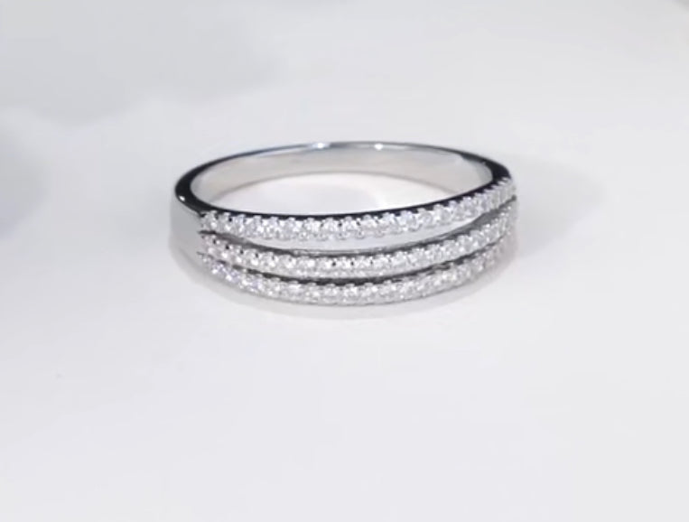 Argolla de Plata 925 con Zirconias