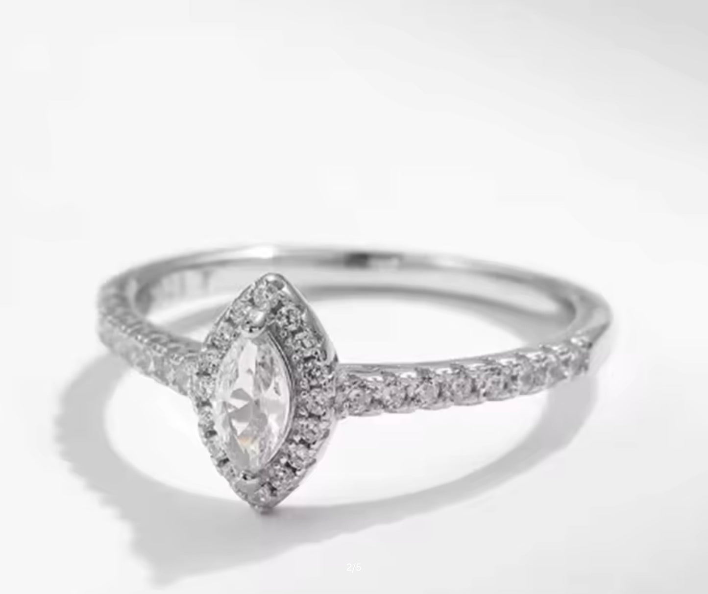 Anillo de Plata 925 con Zirconias