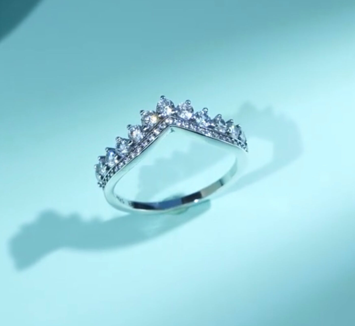 Anillo de Plata 925 con Zirconias
