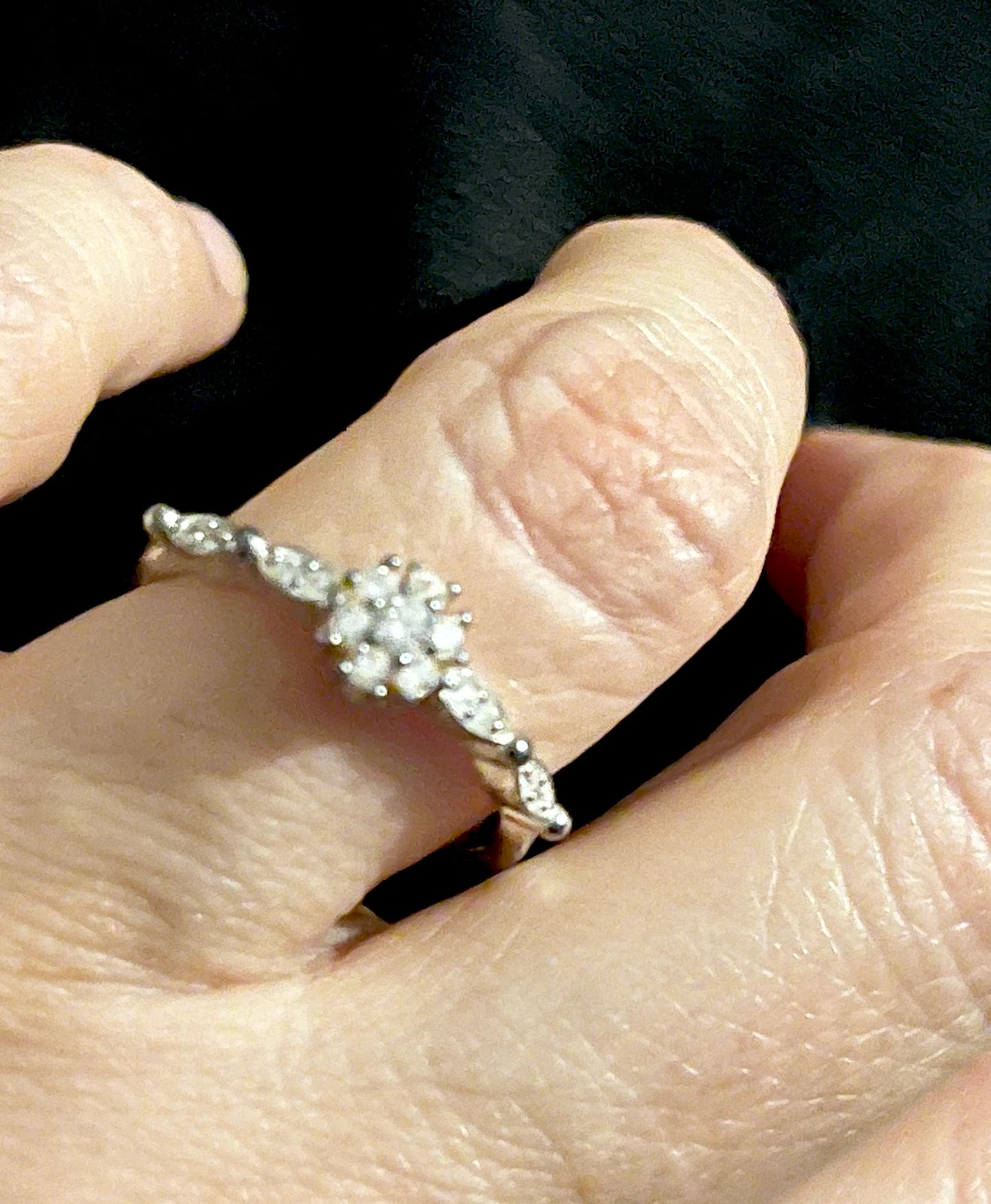 Anillo de Plata 925 con Zirconias