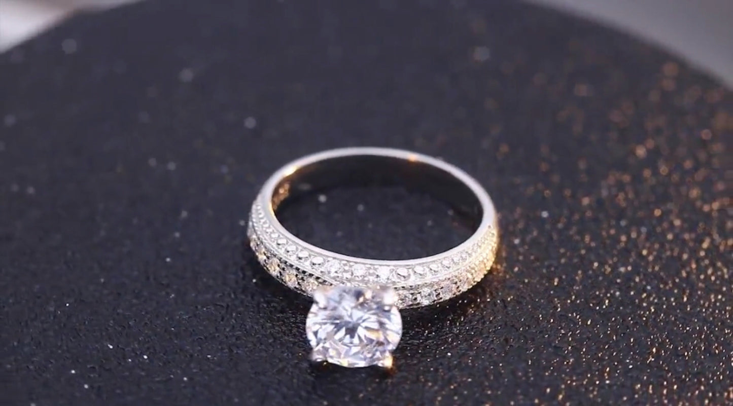 Anillo de Plata 925 con Moissanita