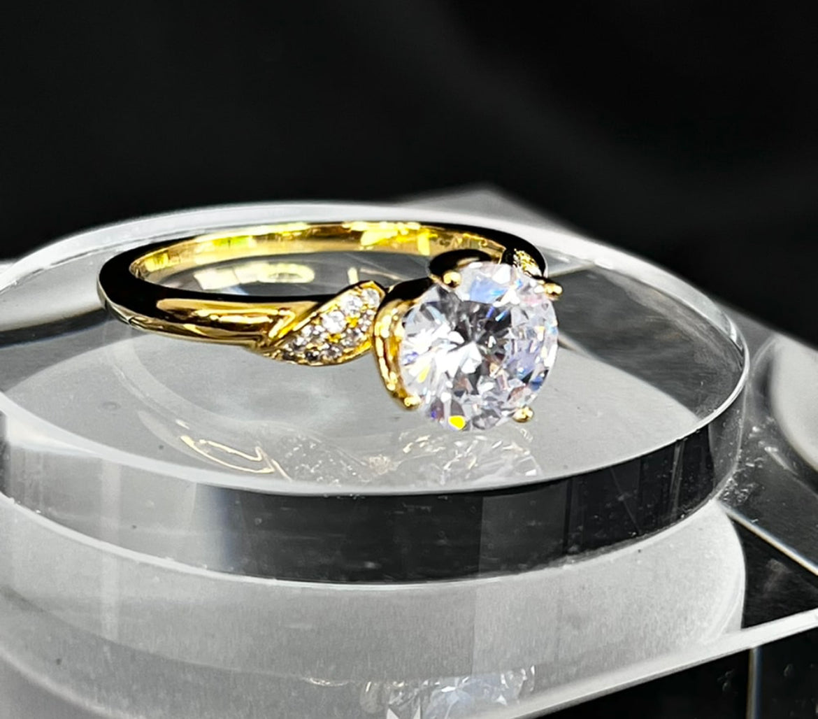 Anillo con 4 Baños de Oro 14k modelo Tulipán
