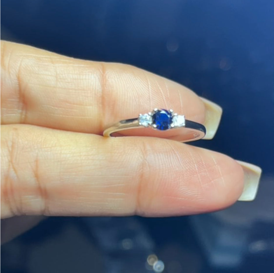 Anillo de Plata 925 con Zirconias