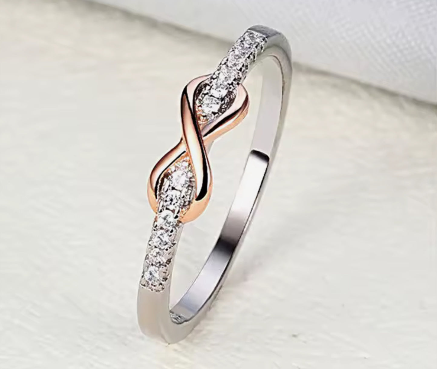 Anillo de Plata 925 con Infinito bañado en Oro Rosa