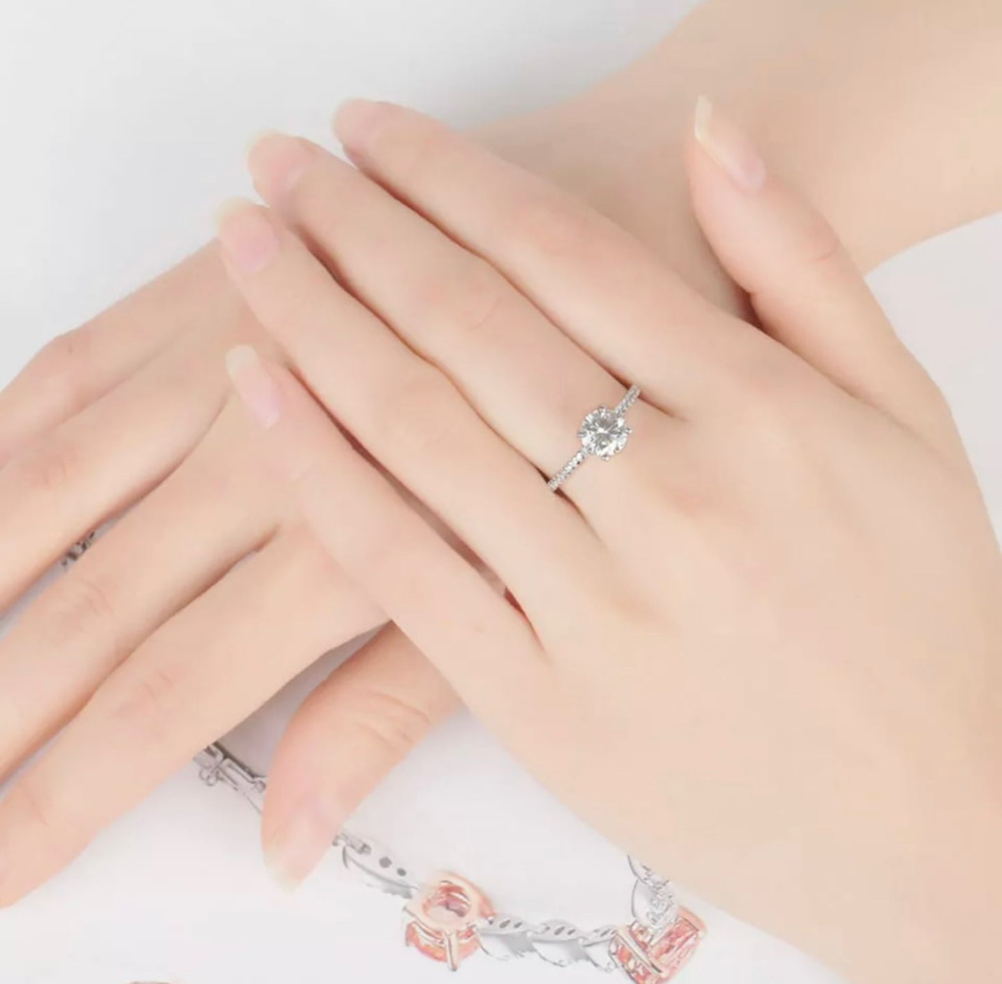 Anillo de Plata 925, con Zirconias