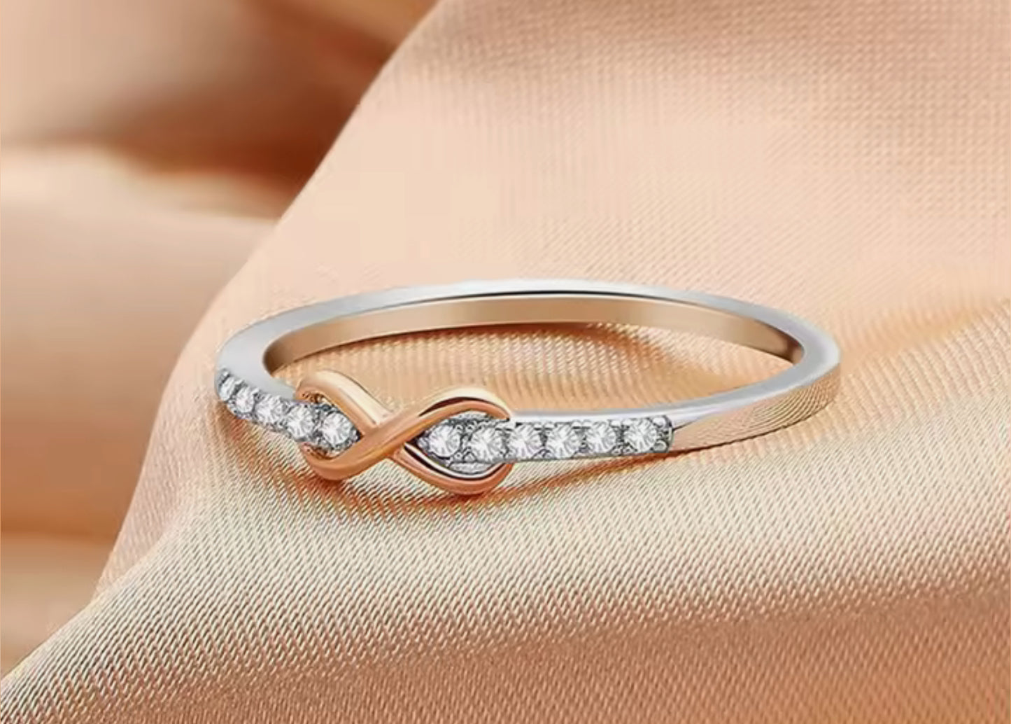Anillo de Plata 925 con Infinito bañado en Oro Rosa