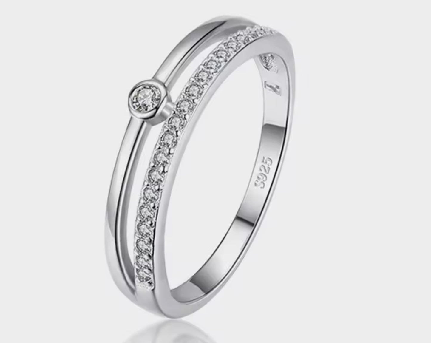 Argolla Doble de Plata 925, con Zirconias