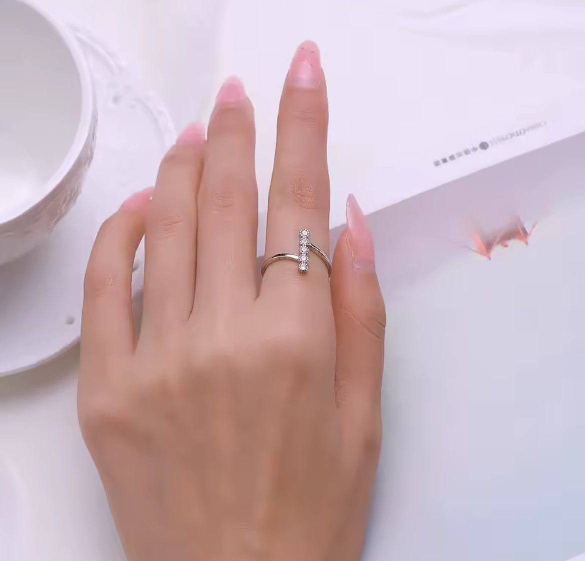 Anillo de Plata 925, con Zirconias