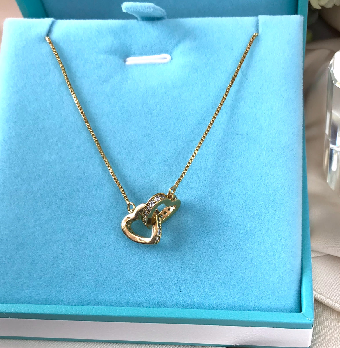 Collar de Chapa de Oro 18k, modelo Doble Corazón