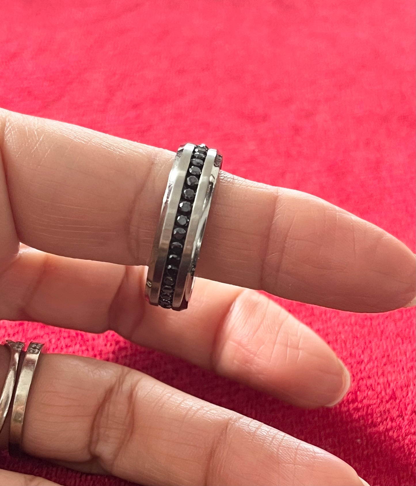 Argolla de Titanio con Zirconia Negra