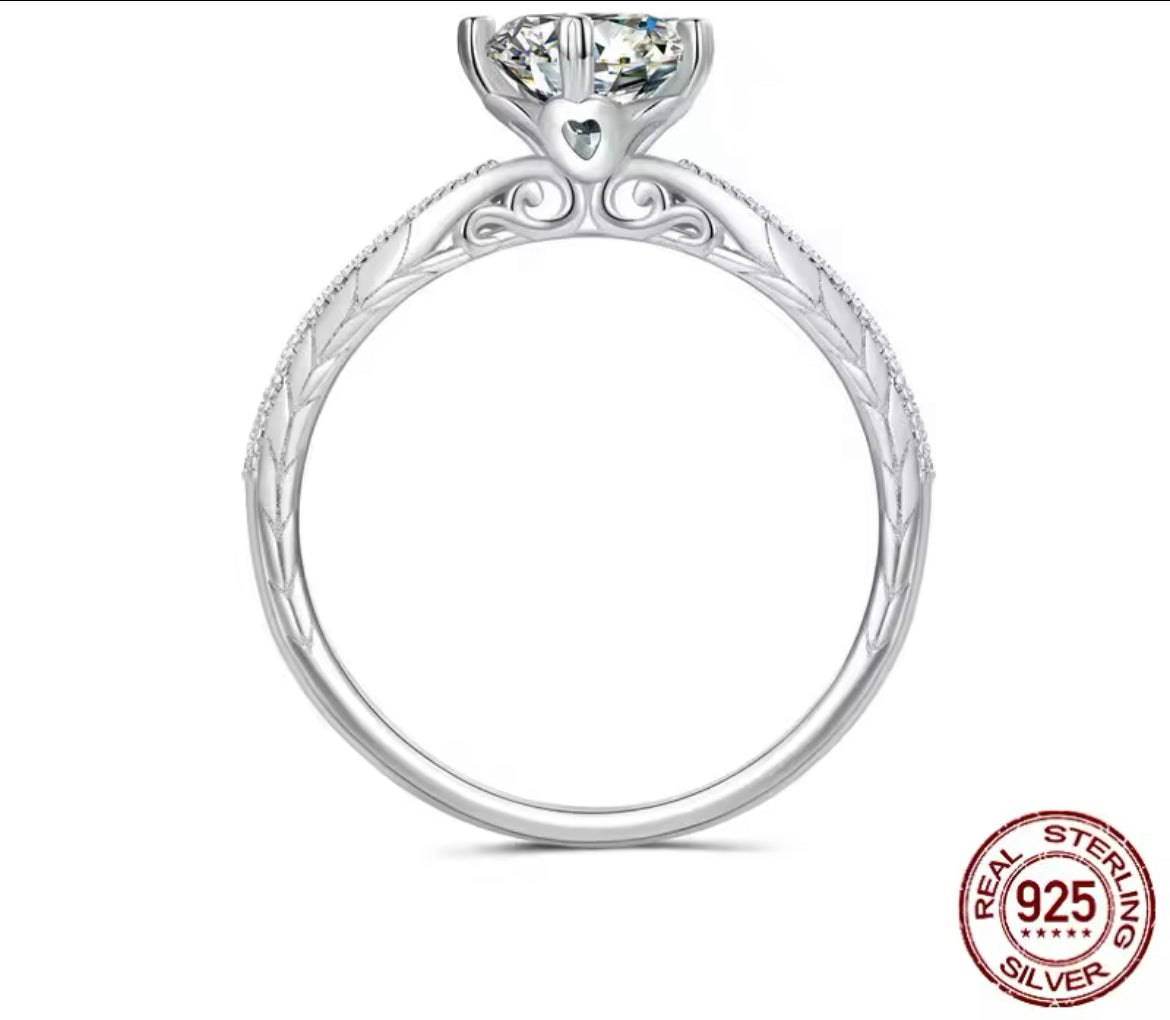 Anillo de Plata 925 con Moissanita
