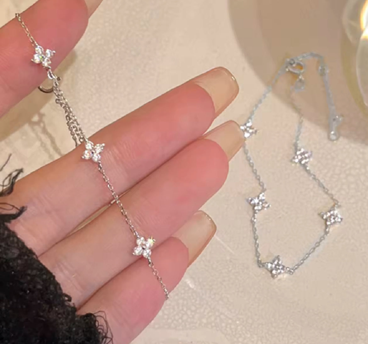 Pulsera de Plata 925 con Zirconias modelo Flores