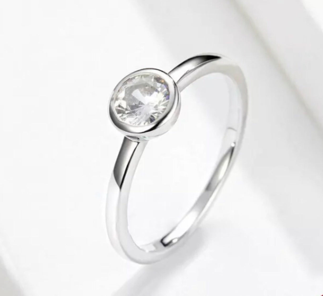 Anillo de Plata 925 con Zirconia