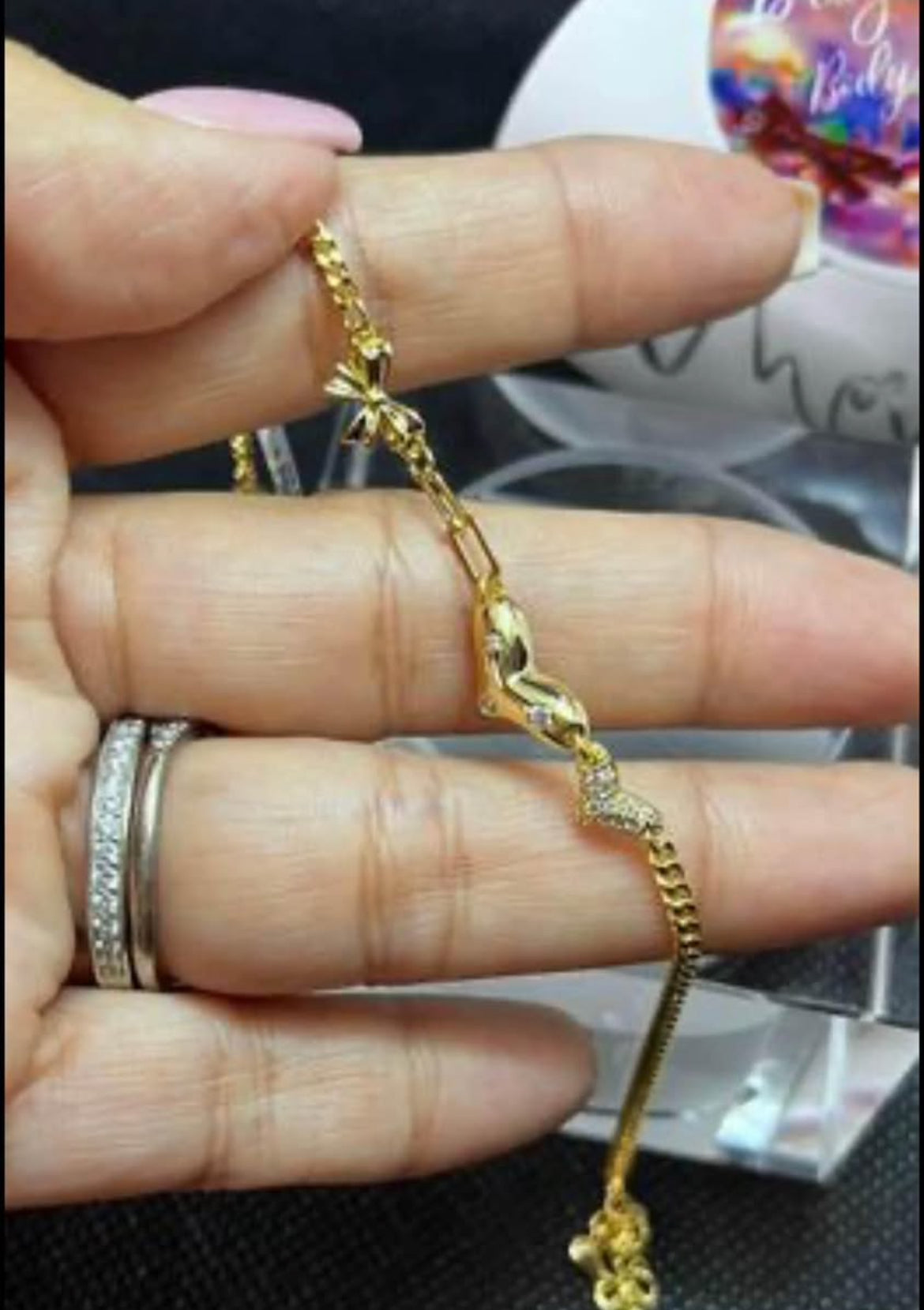 Pulsera en Chapa de Oro 18k con Zirconias, modelo Corazón