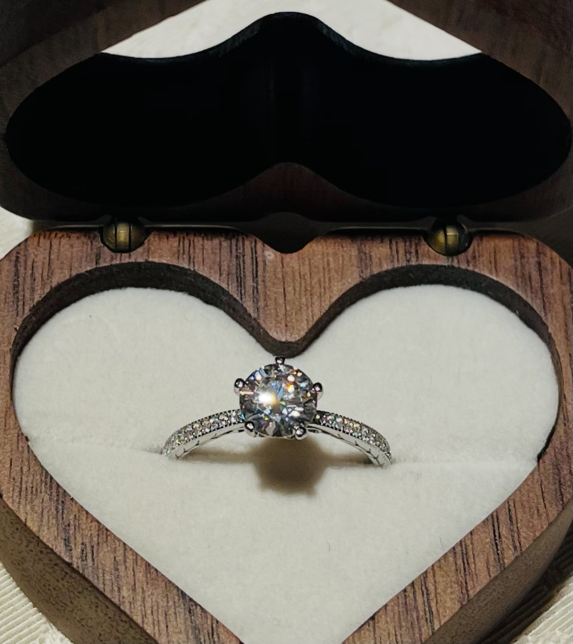Anillo de Plata 925 con Moissanita