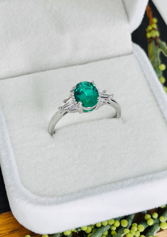 Anillo de Plata 925 con Zirconias