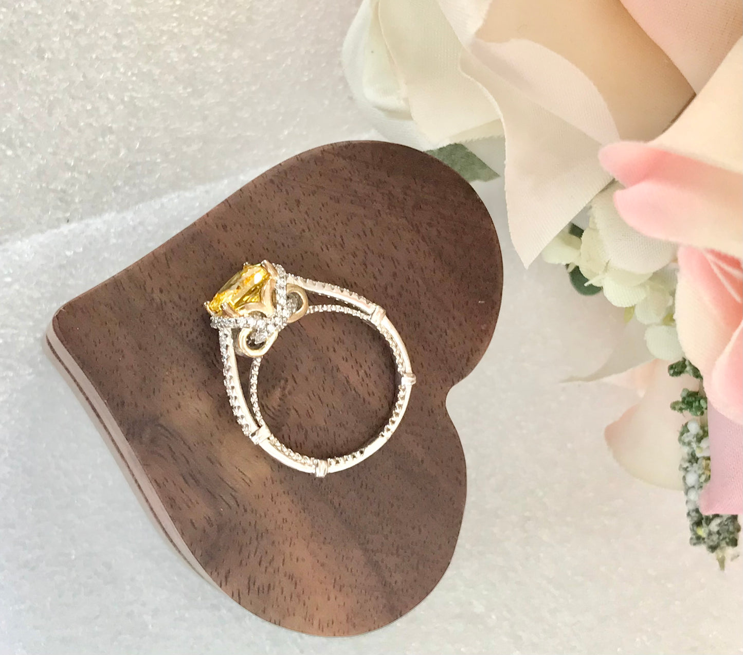 Anillo de Plata 925 con Citrino y Circonitas