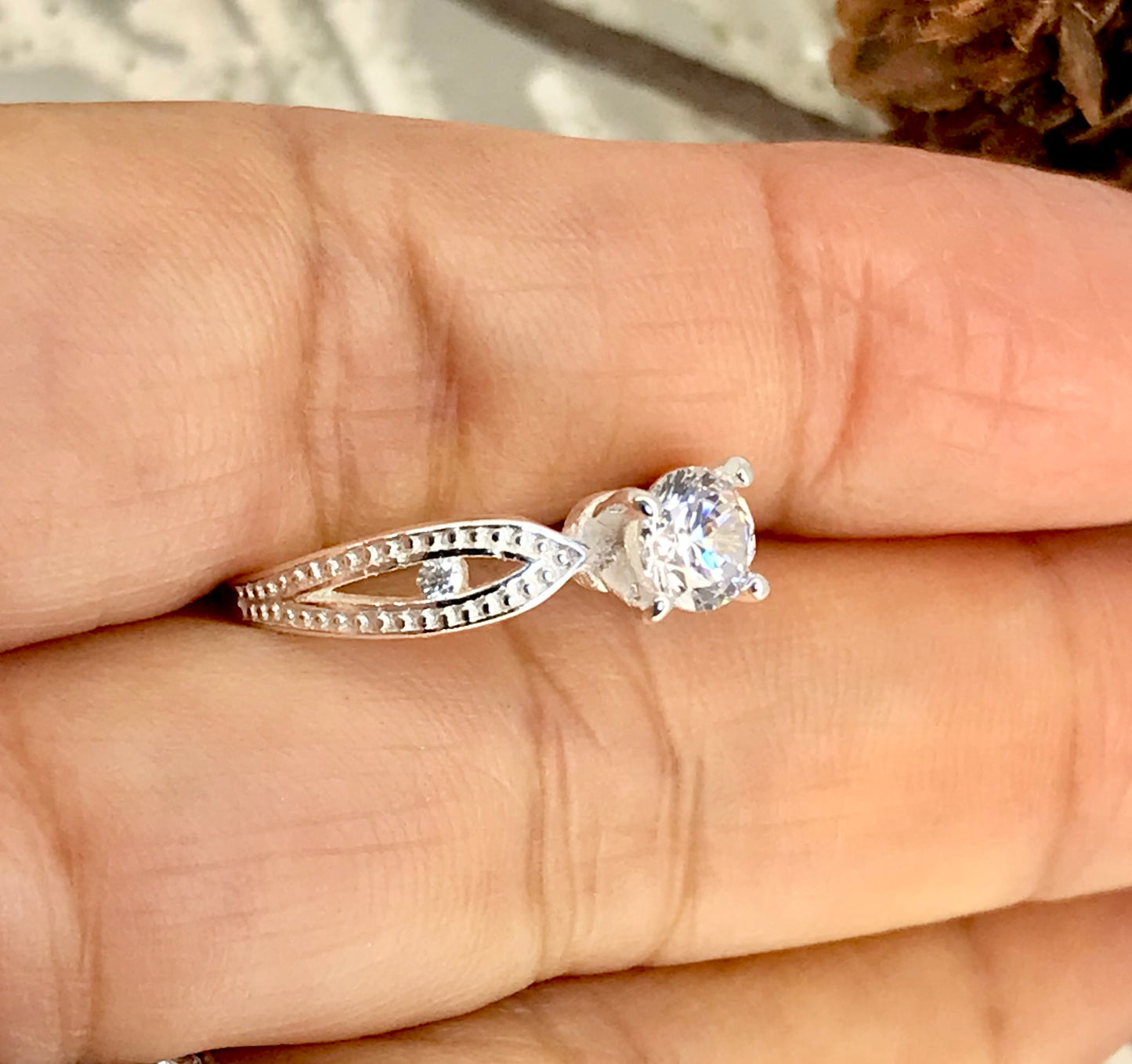 Anillo de Plata 925 con Zirconias