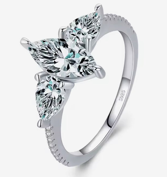 Anillo de Plata 925 con Zirconias
