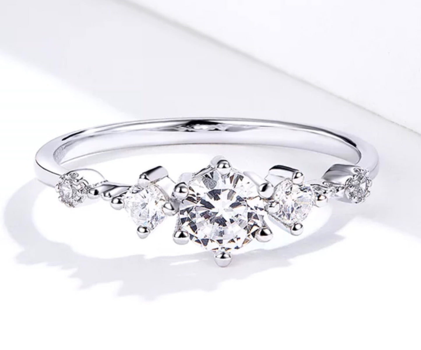Anillo de Plata 925 con Zirconias