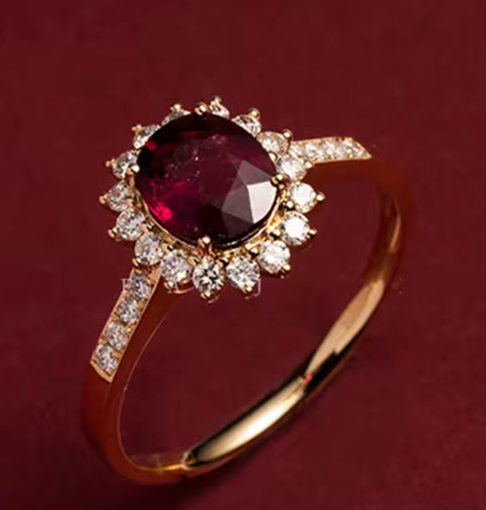 Anillo de Plata 925 bañado en Oro de 18k, con Granate y Zirconias