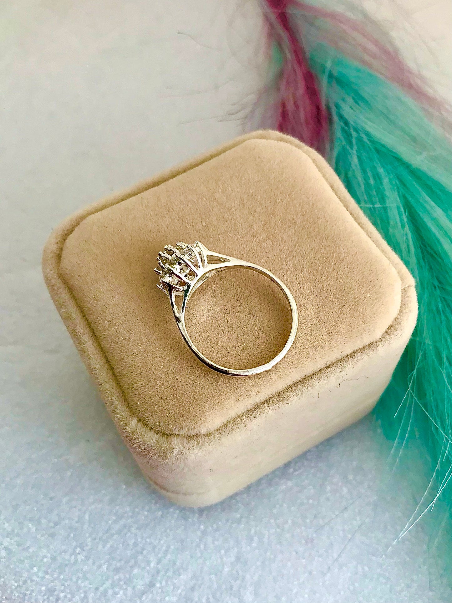 Anillo de Plata 925 con Zirconias