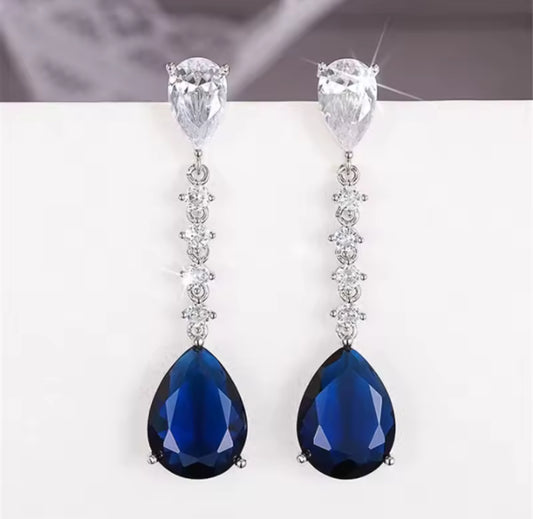 Aretes de Plata 925 con Zirconias