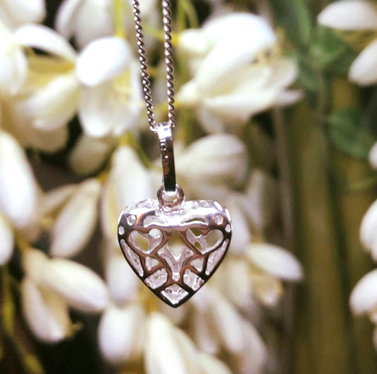 Dije y Cadena de Plata 925 modelo Corazón