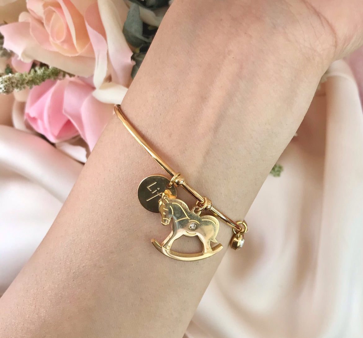 Pulsera Rígida de Acero Inoxidable con Zirconia