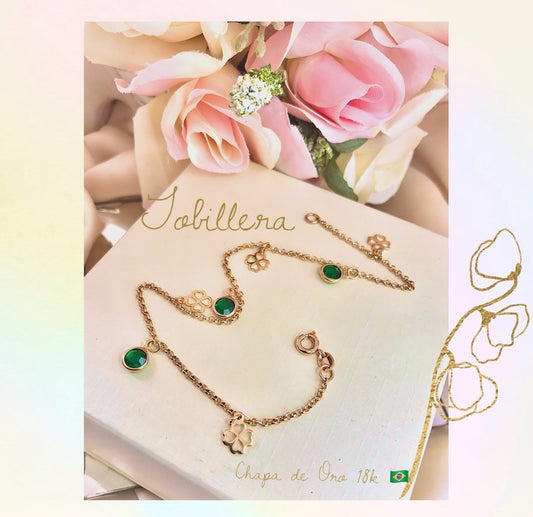 Tobillera en Chapa de Oro 18 con Cristales Verde, modelo Trebol