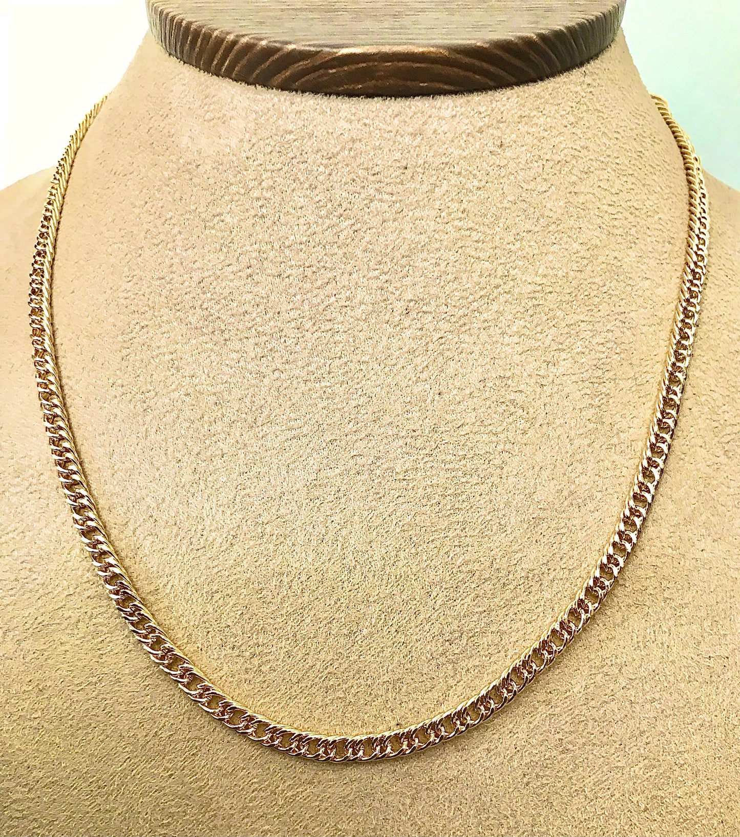 Cadena con Chapa de Oro 14k, 45 cm