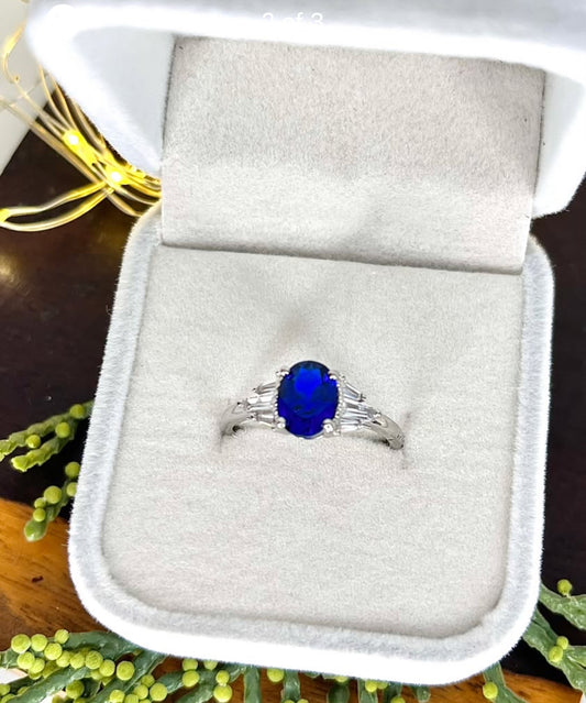 Anillo de Plata 925 con Zirconias