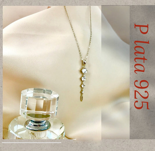 Collar con Dije de Plata 925 y Zirconias