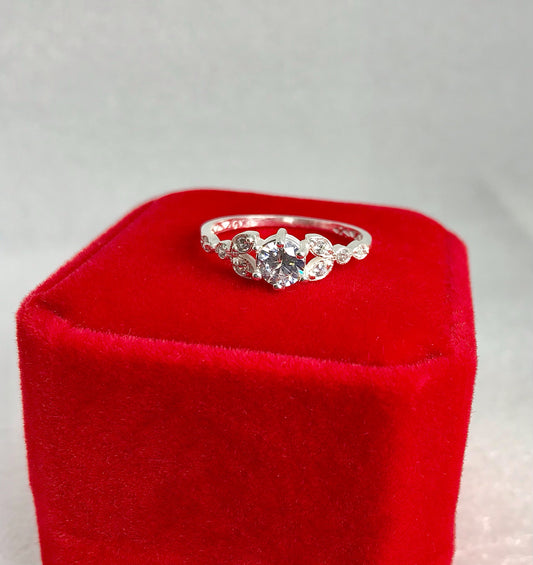 Anillo de Plata 925 con Zirconias