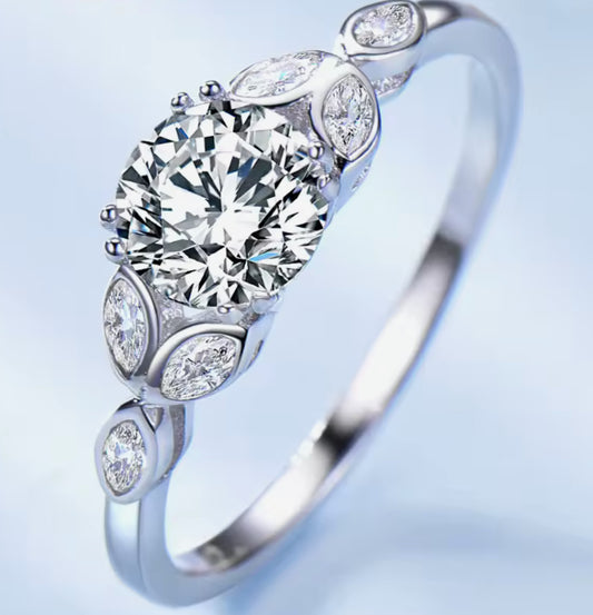Anillo de Plata 925 con Zirconias