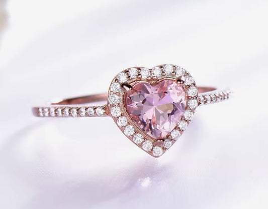 Anillo de Plata 925 con Oro Rosa y Nano Morganita modelo Corazón