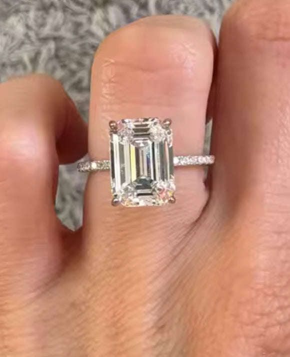 Anillo de Plata 925 con Zirconia