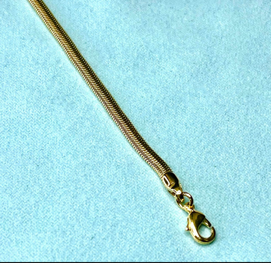 Pulsera en Chapa de Oro 18k estilo Panza De Víbora